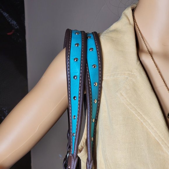 Conceal Carry Handbag-Western Style, Rinestone, Crystal, Embroidery Accents - Picture 13 of 13